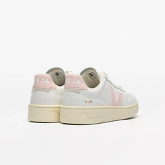 V-90 LEATHER WHITE PETALE