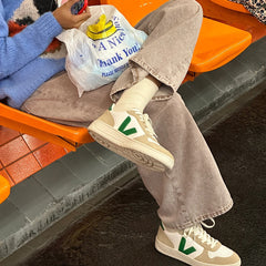 V-10 LEATHER WHITE EMERAUDE SAHARA