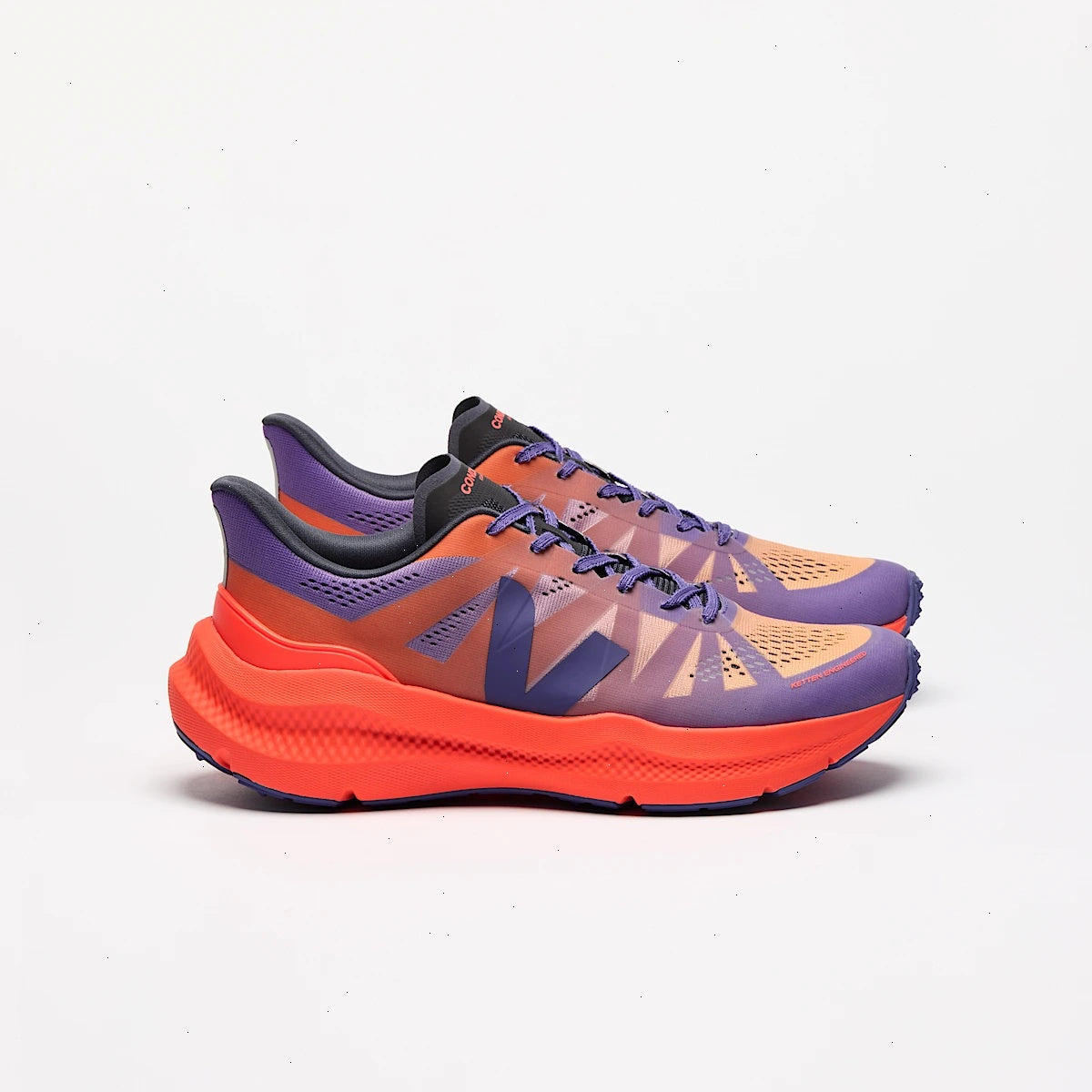 CONDOR 3 ADVANCED ENGINEERED-MESH GRADIENT PURPLE ORANGE