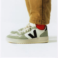 V-10 LEATHER PURE BLACK CLAY