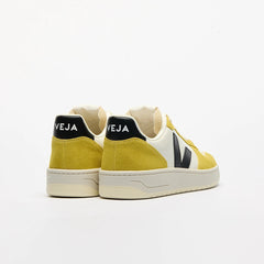 V-10 LEATHER PURE BLACK LIQUOR